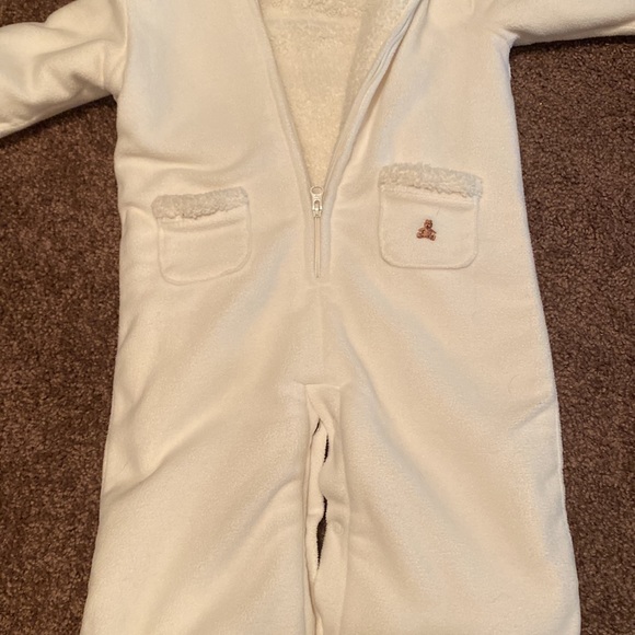 Gap baby 0-6 month outside winter coat - Picture 4 of 7